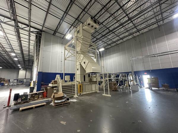 ERS trim removal and dust collection system installation at a new corrugated box manufacturing plant expansion.